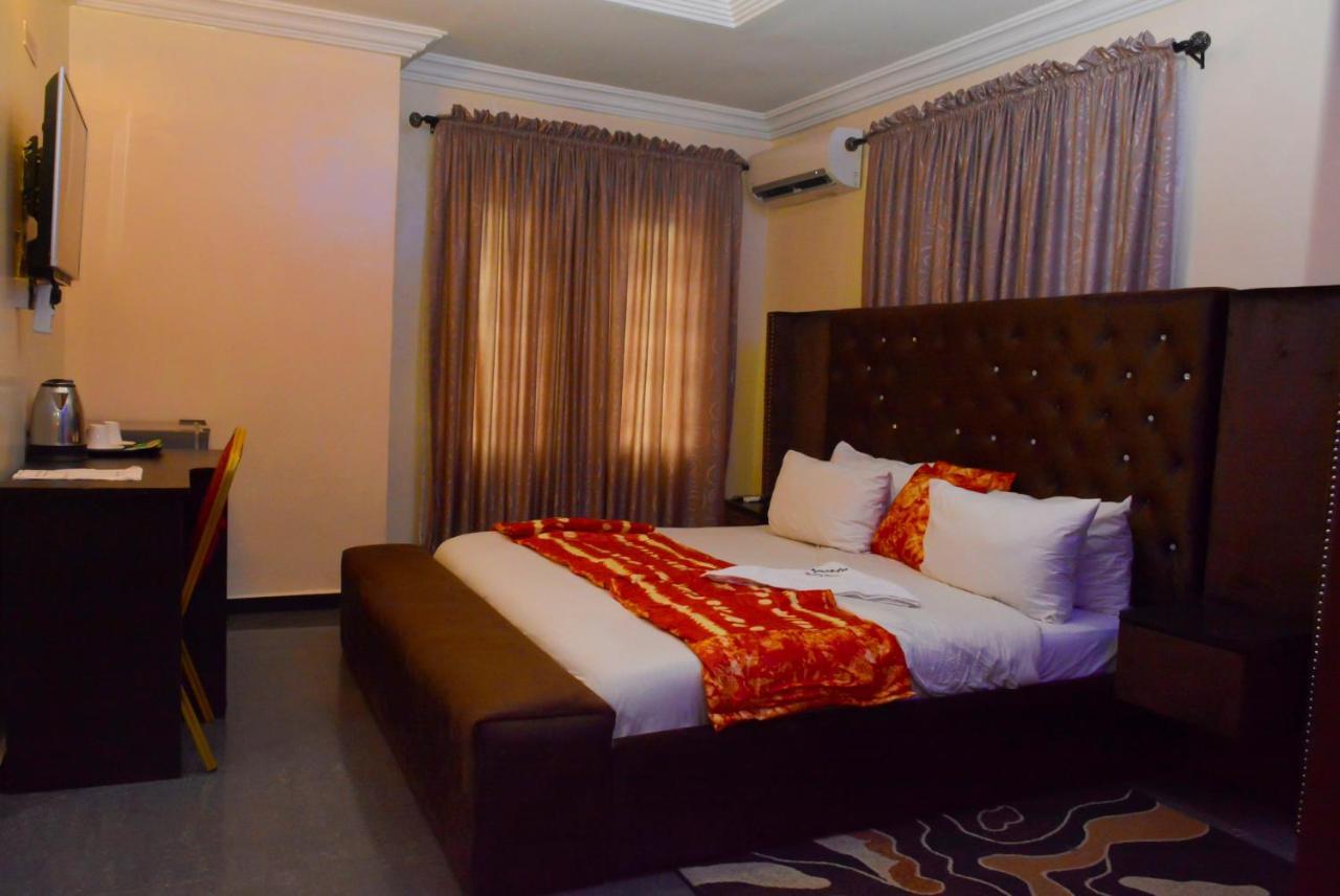 Esporta Suites Lekki Lagos Dış mekan fotoğraf