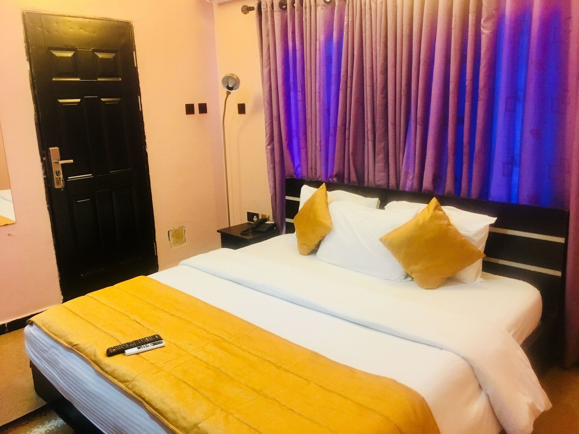 Esporta Suites Lekki Lagos Dış mekan fotoğraf